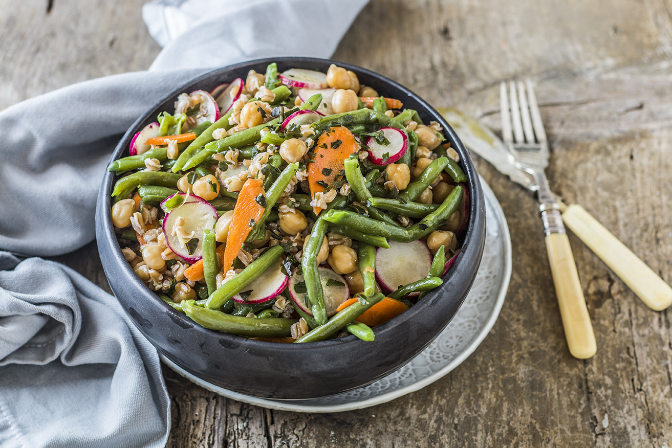 insalata di fagiolini, ceci e farro